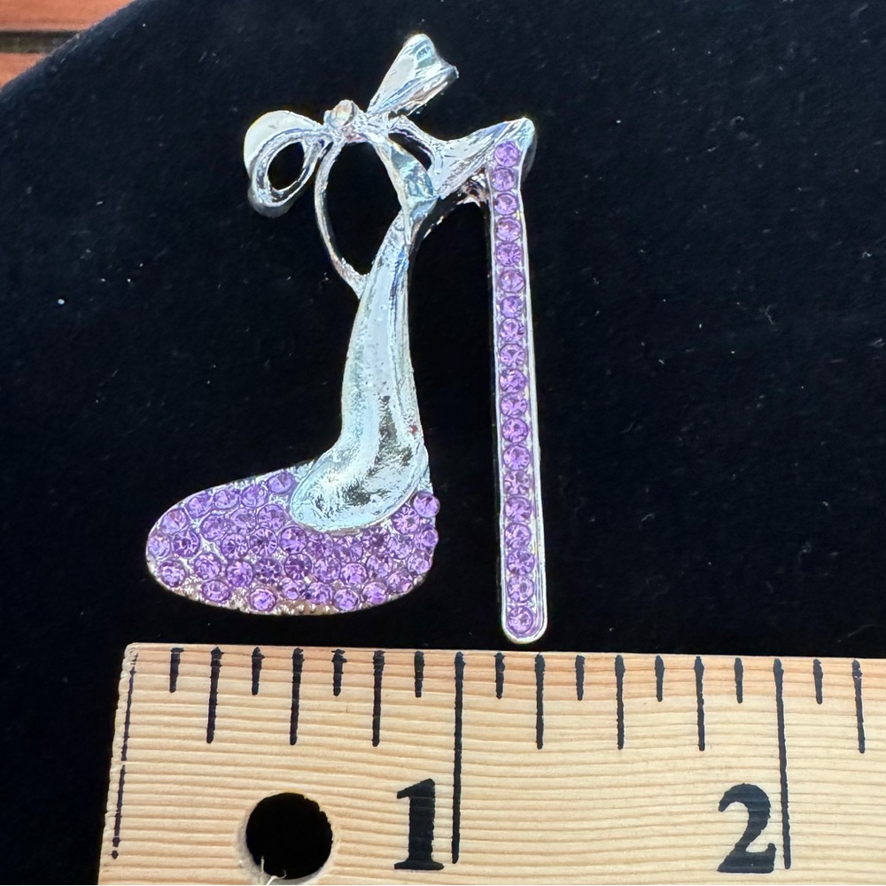 🧩 3/$20 Bow High Heel Rhinestone Silver Shoe Statement Charm Pendant
